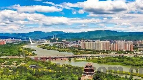 麻豆张芸熙视频-掀起风波的麻豆张芸熙视频——网络时代的公众人物与隐私边界